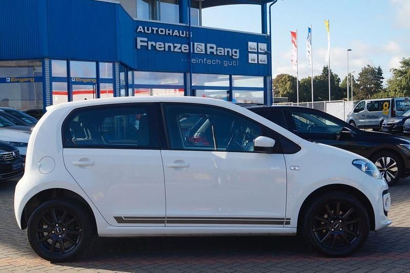 Gebraucht VW up! 60 PS (44 kW) 2016 Weiß Kleinwagen