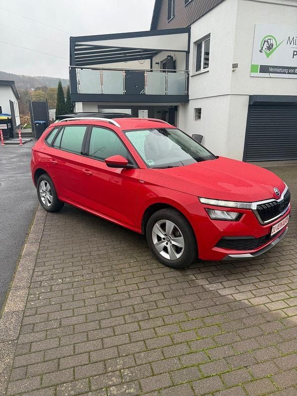 Gebraucht Skoda Kamiq Ambition 116 PS (85 kW) 2019 Rot SUV