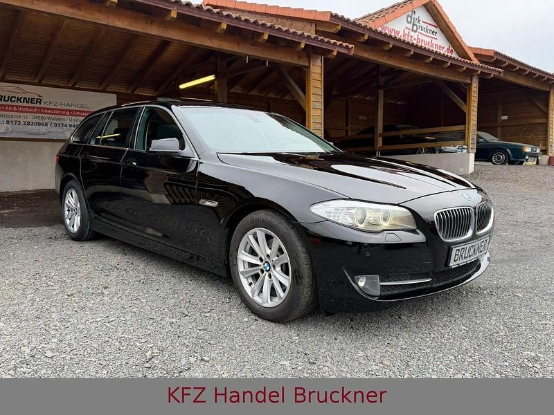 Gebraucht BMW 520 Performance 184 PS (135 kW) 2010 Schwarz Kombi