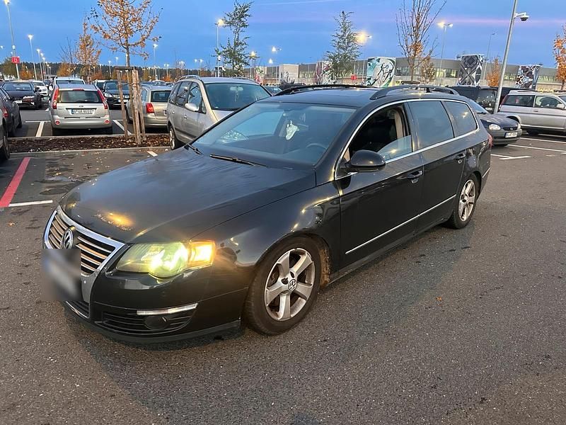 Schwarz Gebraucht 2005 VW Passat Kombi | 1.500 € (Superpreis) - Bild 1/4