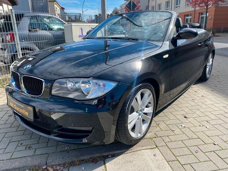 Gebraucht BMW 120 Cabriolet Advantage 170 PS (125 kW) 2009 Schwarz Cabrio