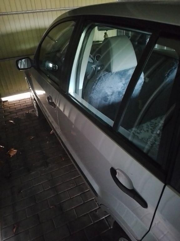 Gebraucht Ford Fusion 75 PS (55 kW) 2005 Silber Kleinwagen