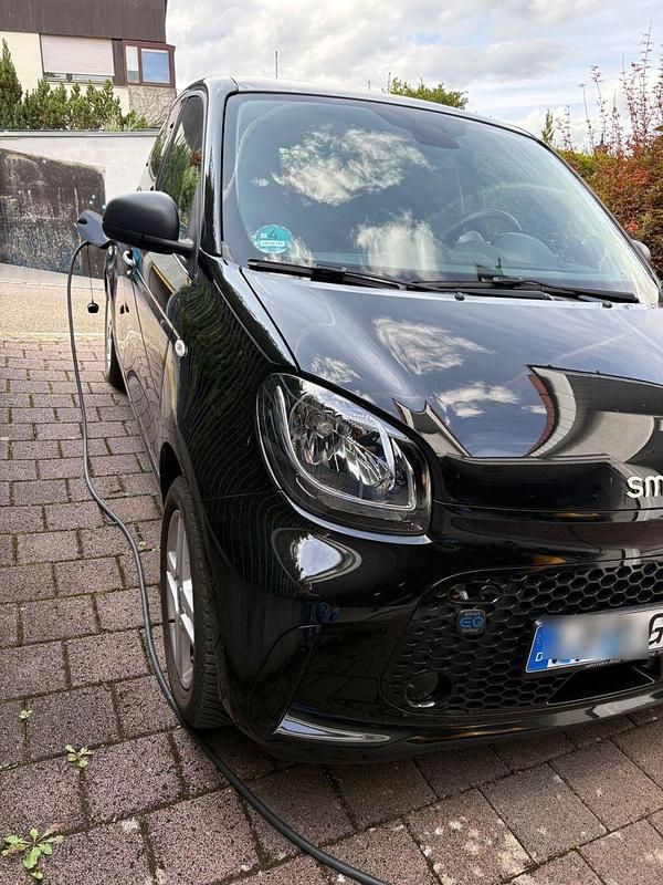 Gebraucht Smart ForFour Electric Drive 60 kW (82 PS) 2021 Schwarz Kleinwagen