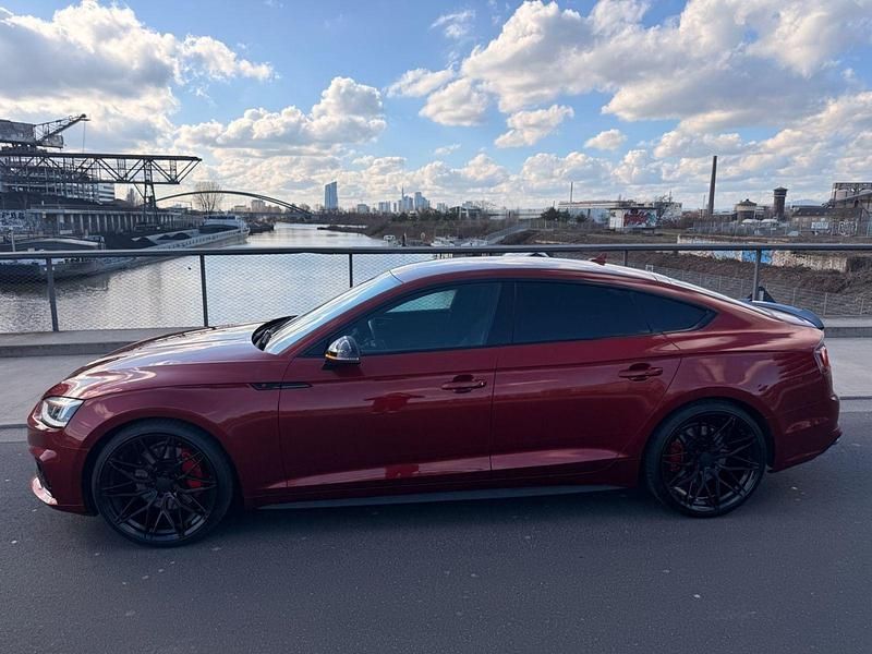Gebraucht Audi A5 Sportback Ambiente 252 PS (185 kW) 2017 Rot Kleinwagen