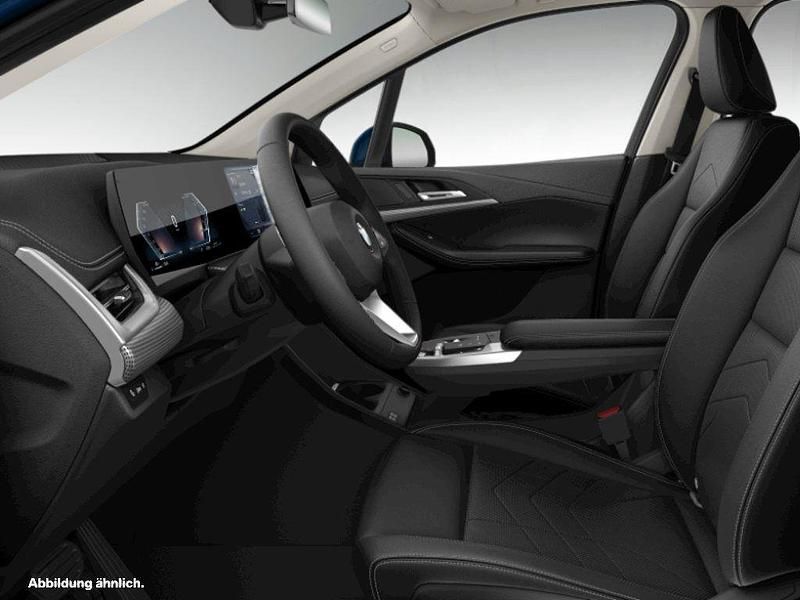 Gebraucht BMW 220 Active Tourer Luxury Line 150 PS (110 kW) 2025 Van / Kleinbus