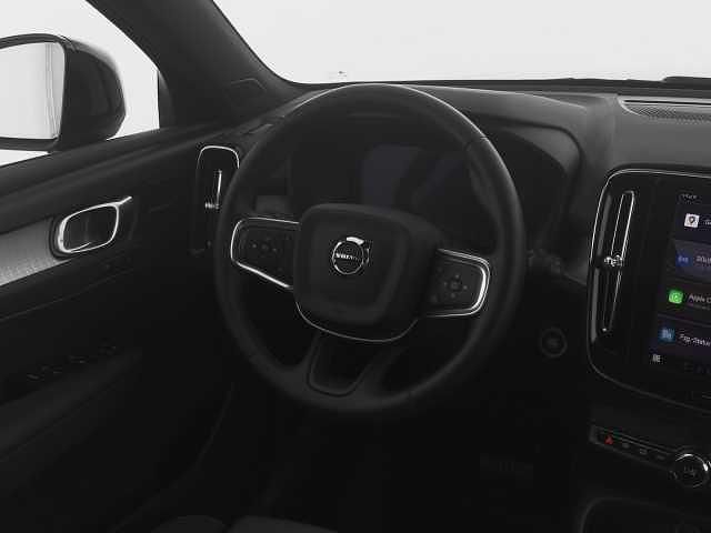 Gebraucht Volvo XC40 120 PS (88 kW) 2025 SUV