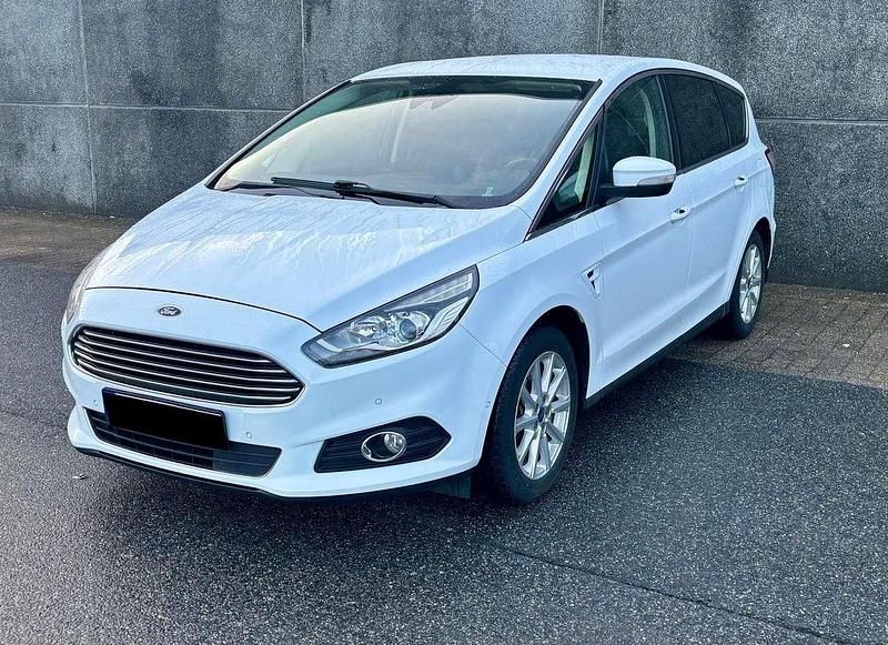 Gebraucht Ford S-MAX Trend 150 PS (110 kW) 2016 Van / Kleinbus