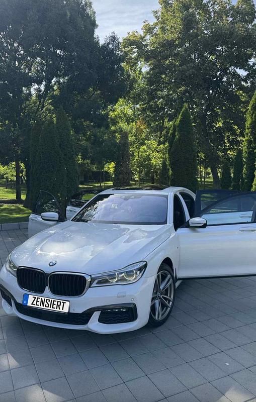 Andere farben Gebraucht 2016 BMW 730 Limousine | 25.999 € (Etwas zu teuer) - Bild 1/4
