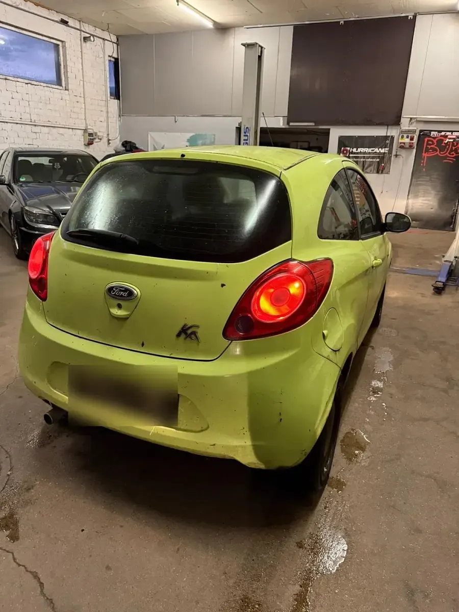 Gebraucht Ford Ka 69 PS (50 kW) 2009 Gelb Kleinwagen