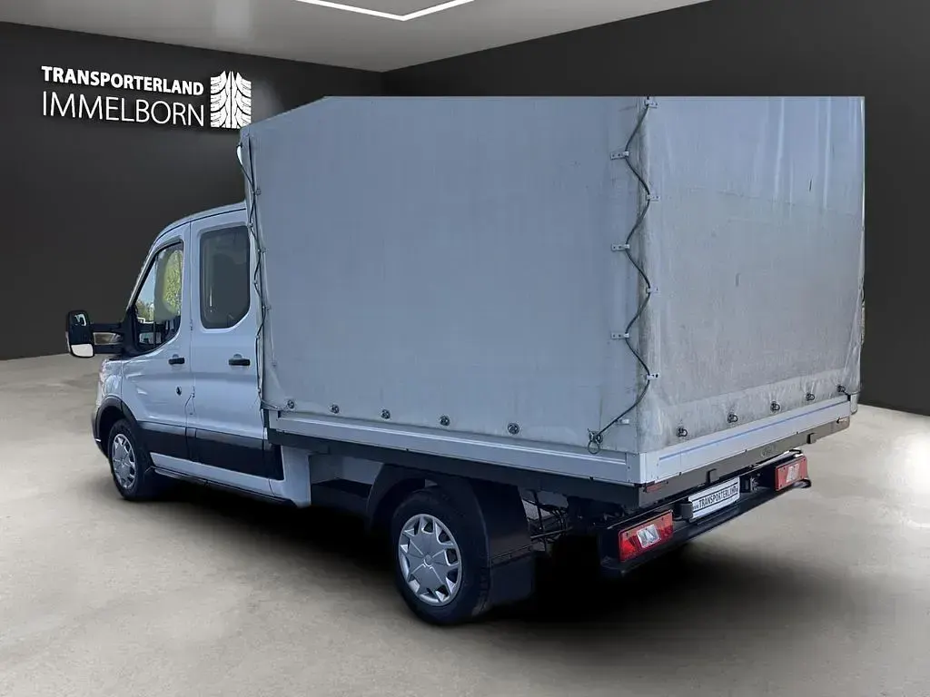 Gebraucht Ford Transit Trend 131 PS (96 kW) 2020 Weiß Van / Kleinbus