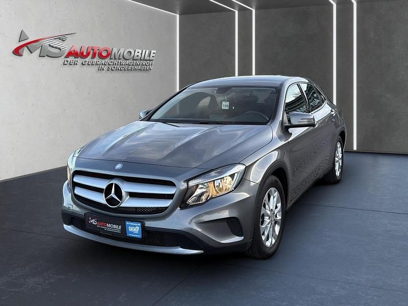 Second-hand Mercedes GLA200 156 CP (114 kW) 2015 Gri SUV