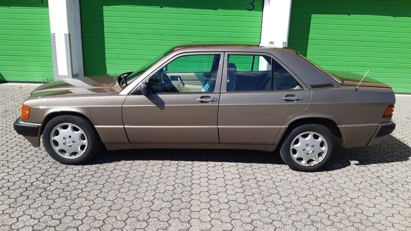 Bronze Gebraucht 1989 Mercedes 190 Limousine | 5.650 € - Bild 1/4