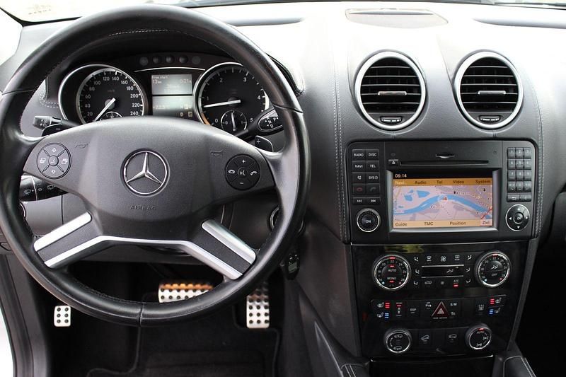 Gebraucht Mercedes GL350 224 PS (164 kW) 2011 Silber SUV