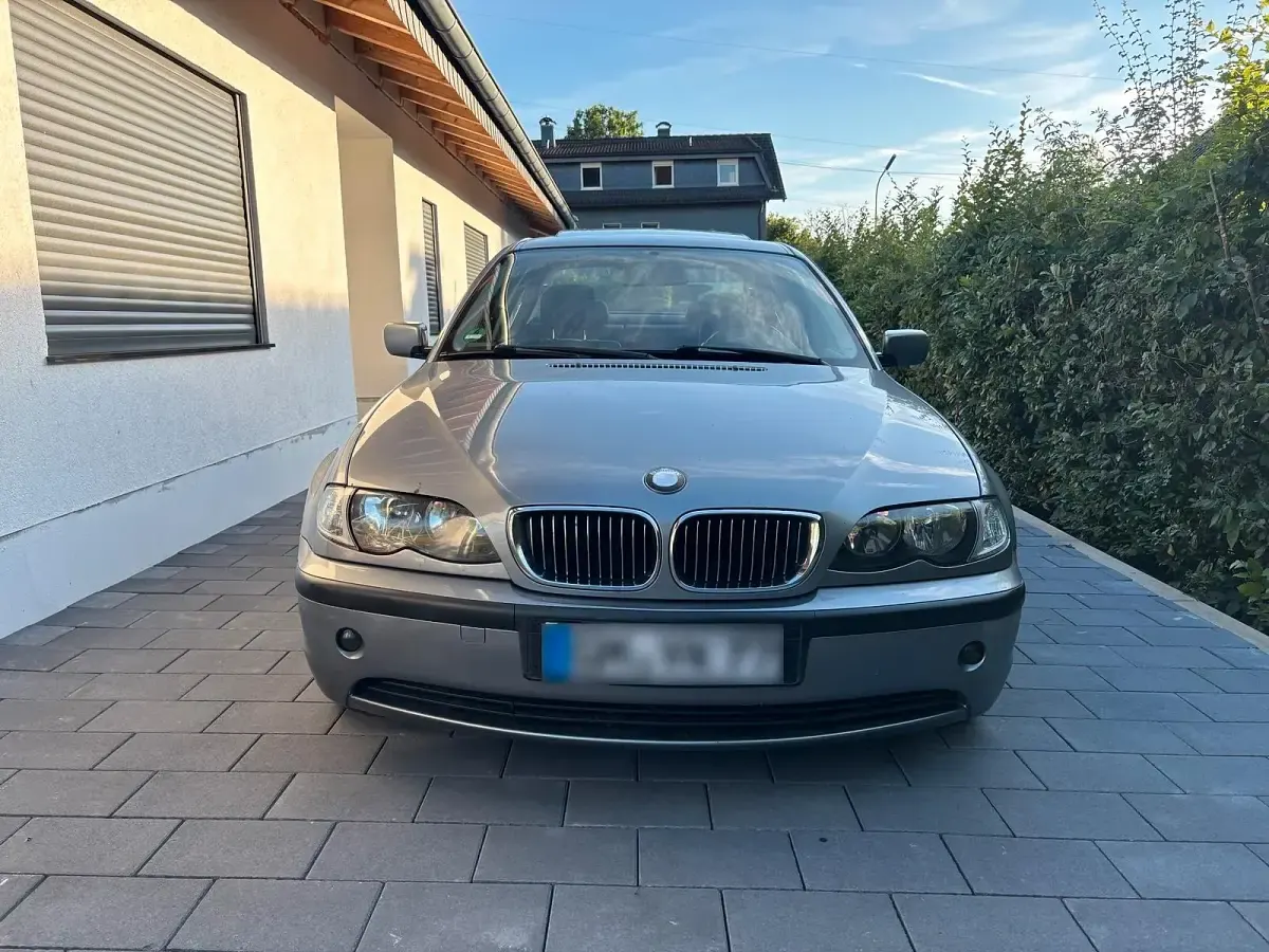 Gebraucht BMW 320 170 PS (125 kW) 2004 Limousine