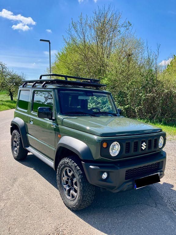 Second-hand Suzuki Jimny Comfort+ 102 CP (75 kW) 2020 Verde SUV