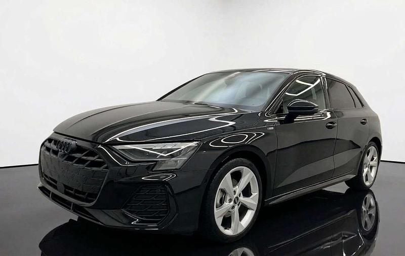Gebraucht Audi A3 S-Line 150 PS (110 kW) 2026 Schwarz metallic Kleinwagen