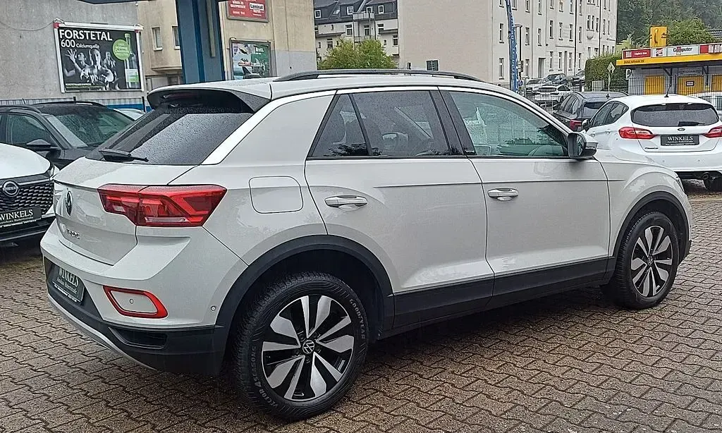 Gebraucht VW T-Roc Move 150 PS (110 kW) 2024 Ascotgrau SUV
