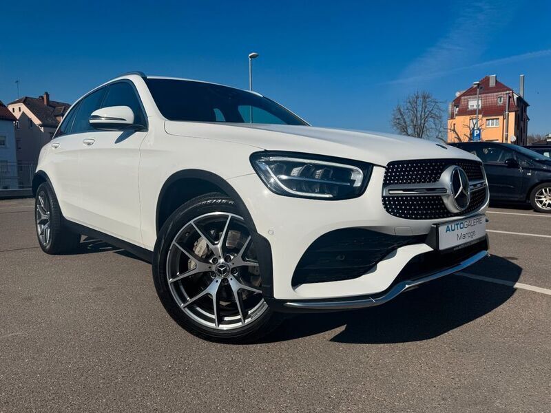 Polarweiss unilack Gebraucht 2020 Mercedes GLC220 AMG line SUV | 38.879 € (Etwas zu teuer) - Bild 1/4