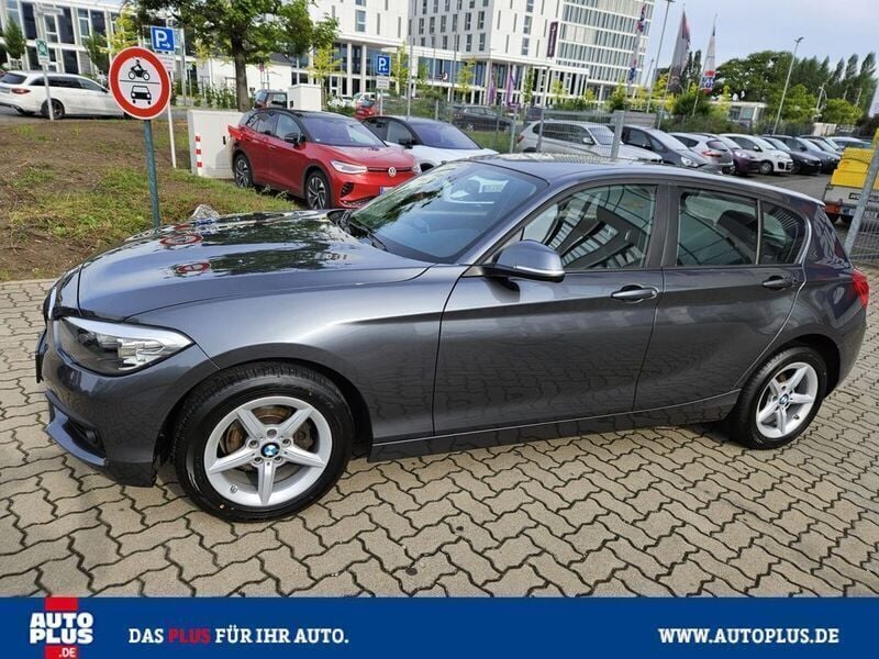 Gebraucht BMW 116 Advantage 116 PS (85 kW) 2019 Grau Kleinwagen