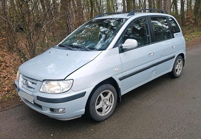 Gebraucht Hyundai Matrix 122 PS (89 kW) 2003 Grau Van / Kleinbus