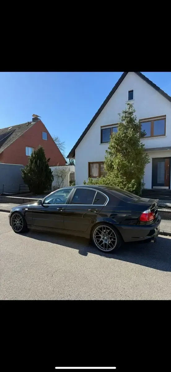 Gebraucht BMW 325 M Sport 192 PS (141 kW) 2002 Schwarz Limousine