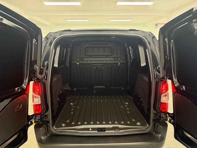 Gebraucht Fiat Doblò 2024 Schwarz Van / Kleinbus