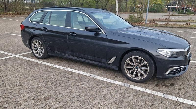 Gebraucht BMW 520 190 PS (139 kW) 2020 Grau Kombi