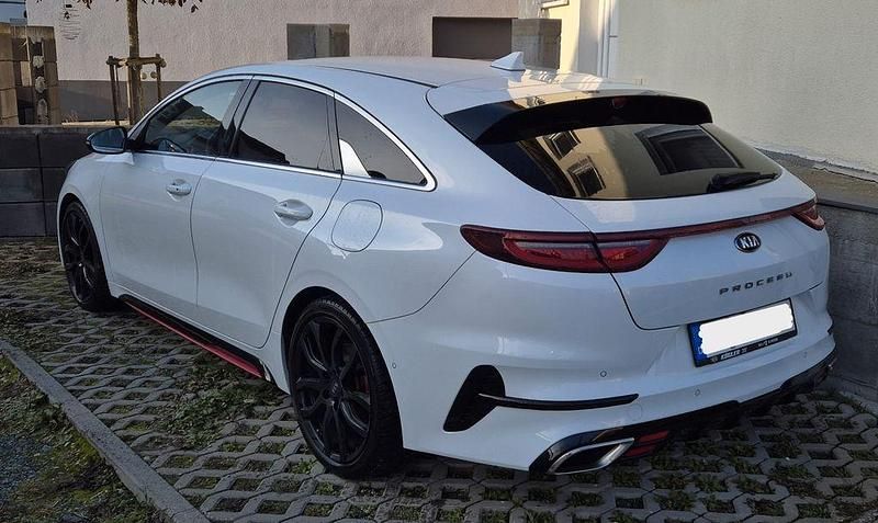 Gebraucht Kia ProCeed GT 204 PS (150 kW) 2019 Weiß Kombi