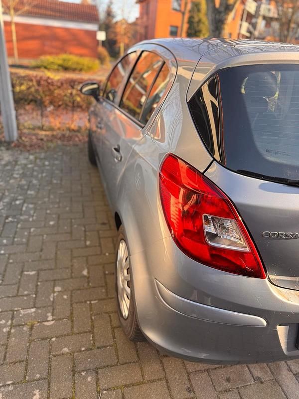 Gebraucht Opel Corsa 80 PS (58 kW) 2009 Grau Kleinwagen
