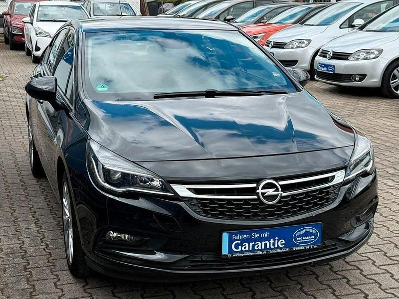 Gebraucht Opel Astra Innovation 150 PS (110 kW) 2016 Schwarz Limousine