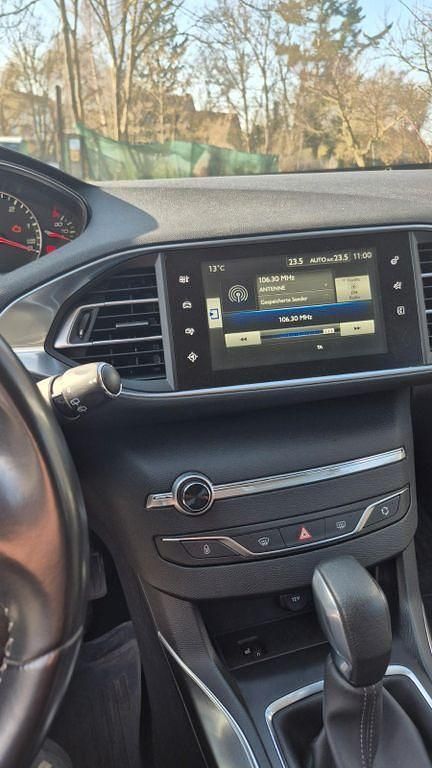 Gebraucht Peugeot 308 SW Allure 150 PS (110 kW) 2015 Silber Kombi