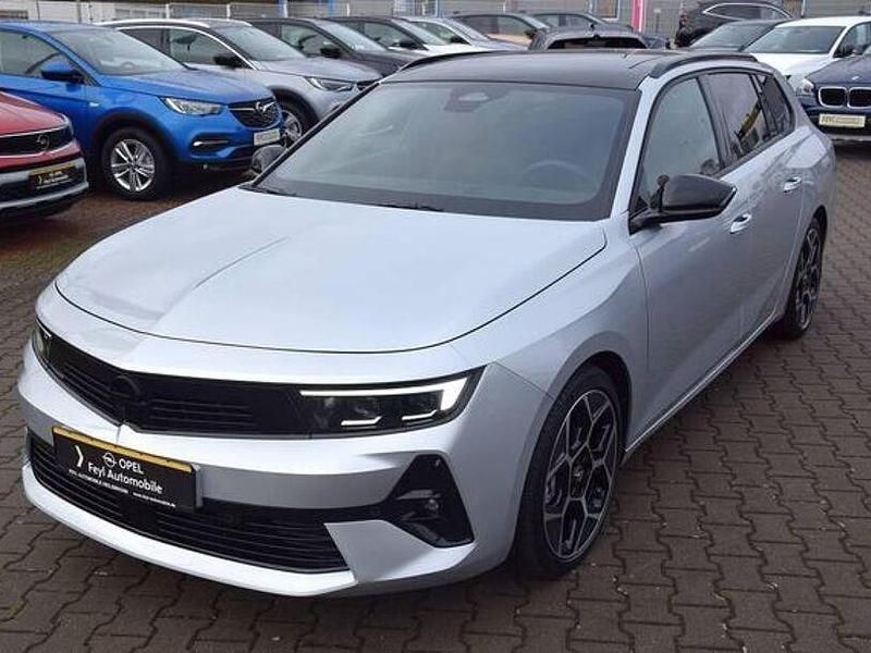 Gebraucht Opel Astra Ultimate 131 PS (96 kW) 2024 Silber Kombi