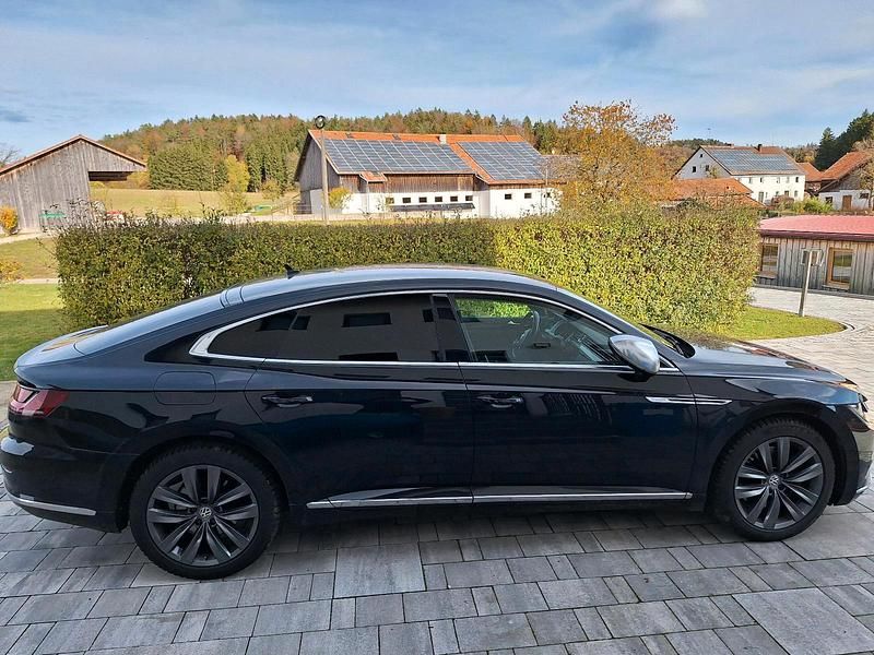 Gebraucht VW Arteon 239 PS (175 kW) 2017 Schwarz Kleinwagen