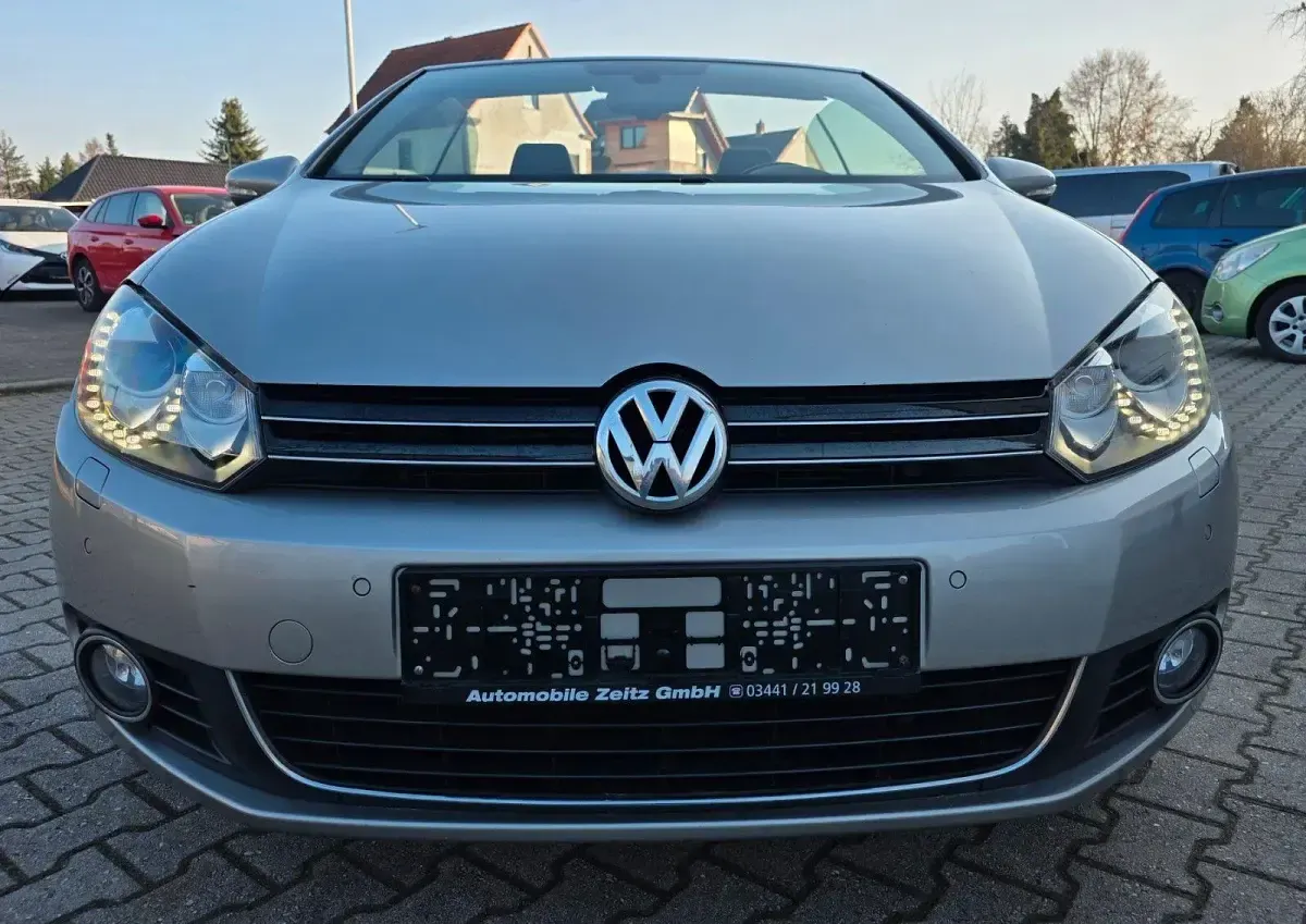 Occasion VW Golf Cabriolet 105 ch (77 kW) 2014 Argent Cabriolet