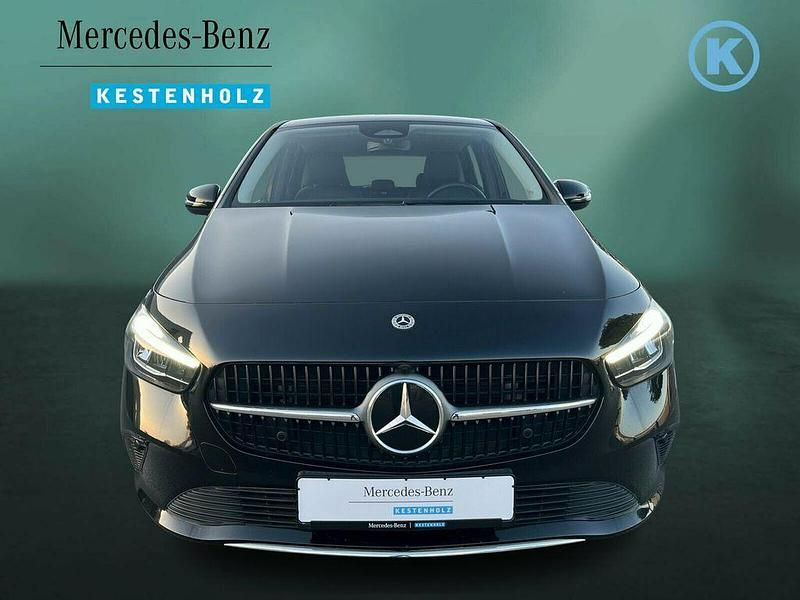 Gebraucht Mercedes B180 Progressive 136 PS (100 kW) 2023 Nachtschwarz Van / Kleinbus
