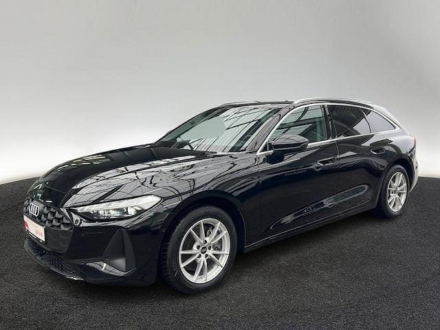 Gebraucht Audi A5 Sport 204 PS (150 kW) 2025 Mythosschwarz metallic Kombi