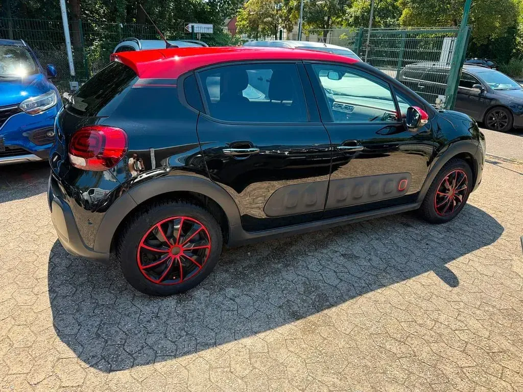 Gebraucht Citroën C3 Shine 110 PS (80 kW) 2018 Schwarz Kleinwagen