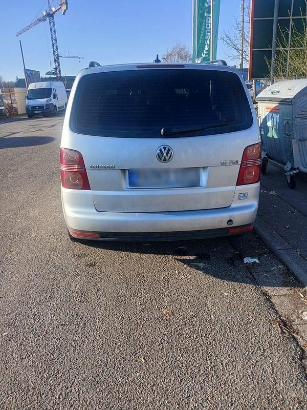 Gebraucht VW Touran 105 PS (77 kW) 2008 Silber Van / Kleinbus