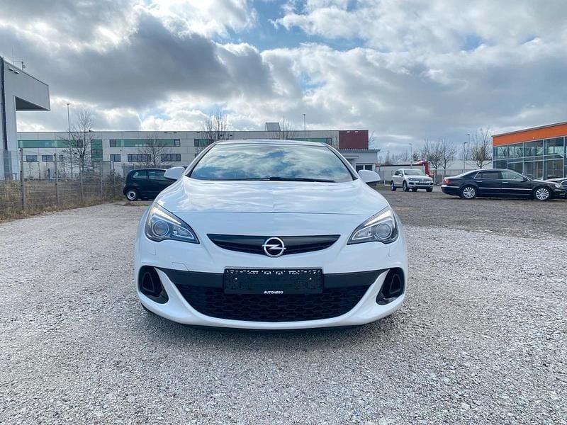 Gebraucht Opel Astra OPC 280 PS (205 kW) 2015 Weiß Limousine