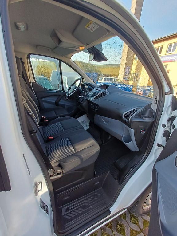 Gebraucht Ford Transit Custom 131 PS (96 kW) 2018 Weiß Van / Kleinbus