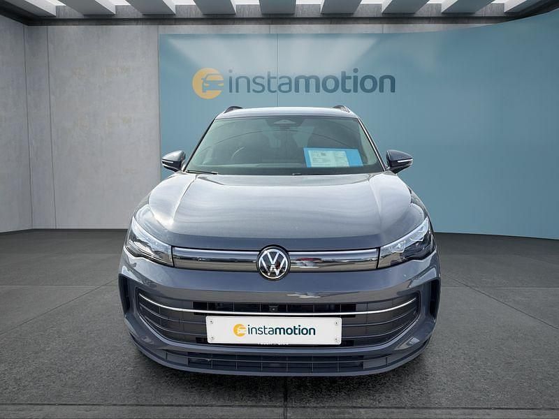 Gebraucht VW Tiguan 150 PS (110 kW) 2025 Grau SUV