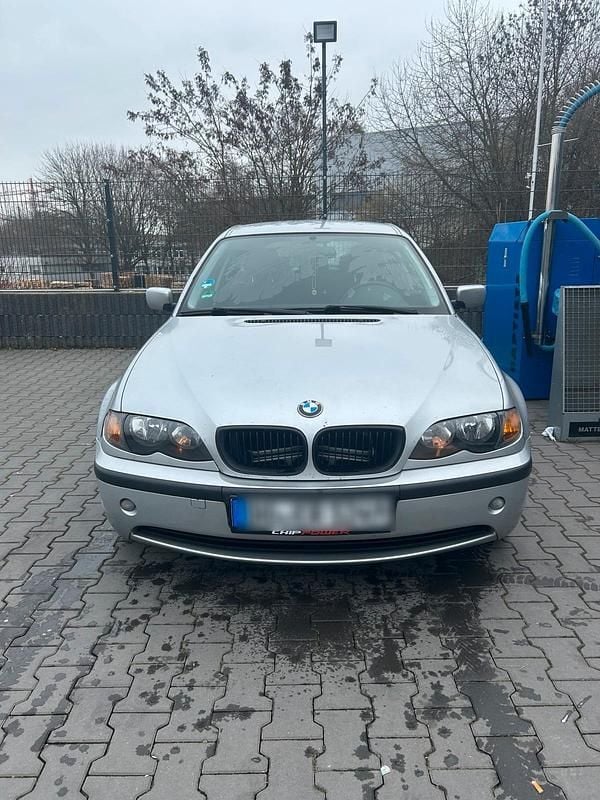 Gebraucht BMW 316 116 PS (85 kW) 2005 Grau Kombi