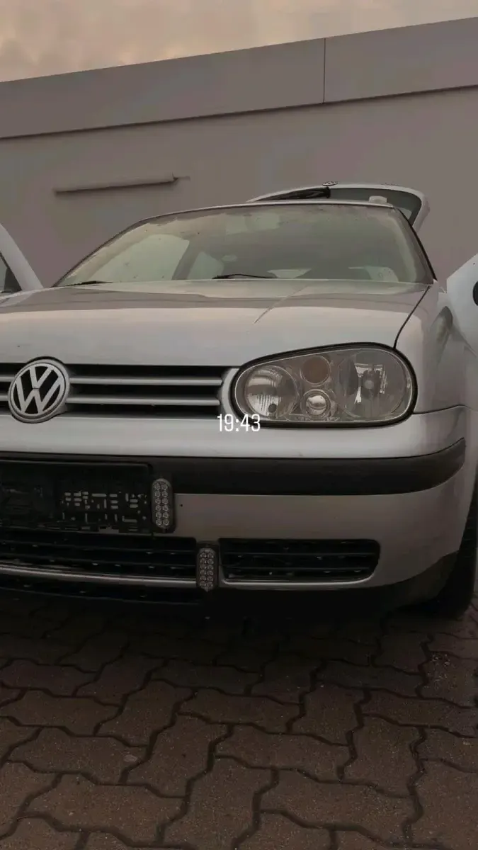 Gebraucht VW Golf II 12 PS (8 kW) 1983 Silber Kleinwagen