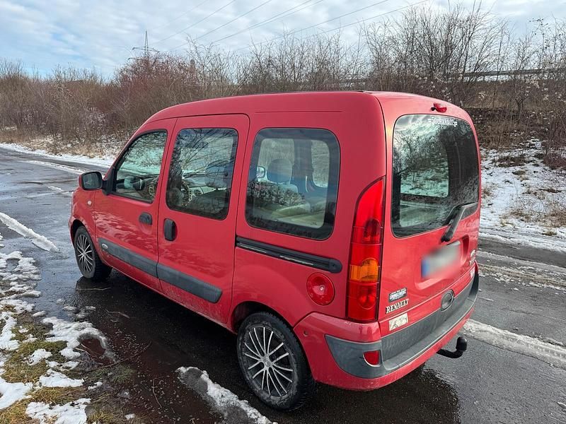 Gebraucht Renault Kangoo 95 PS (69 kW) 2007 Rot Van / Kleinbus
