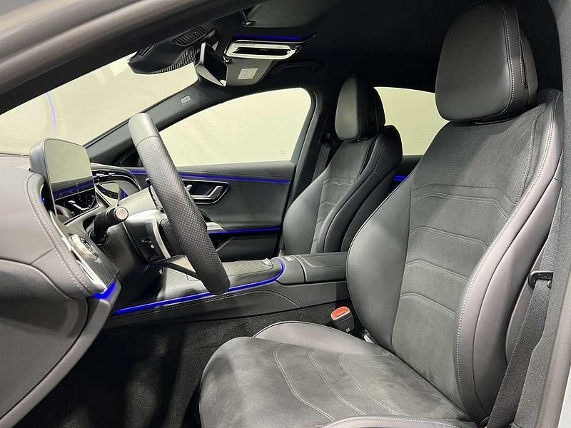 Używany Mercedes E200 Advanced Plus 204 KM (150 kW) 2025 Srebrny Sedan/Limuzyna