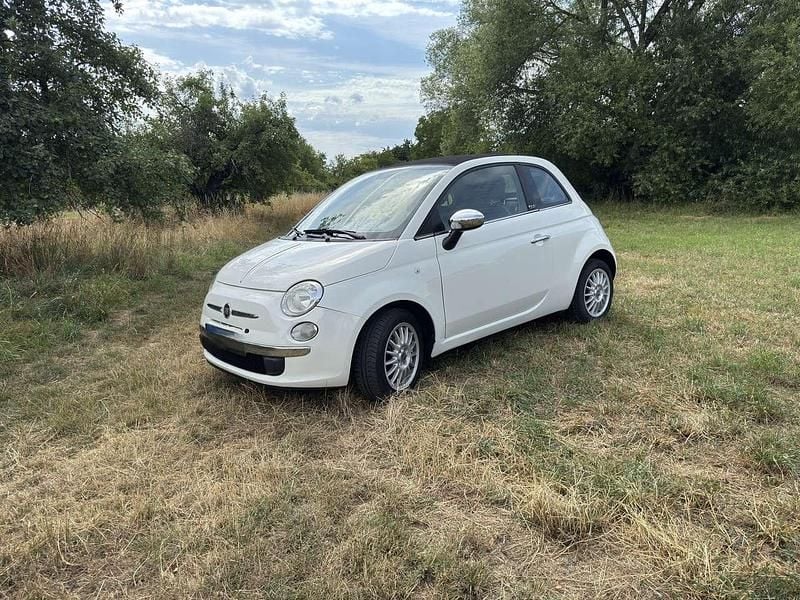 Weiß Gebraucht 2015 Fiat 500C Cabrio | 8.699 € (Superpreis) - Bild 1/4
