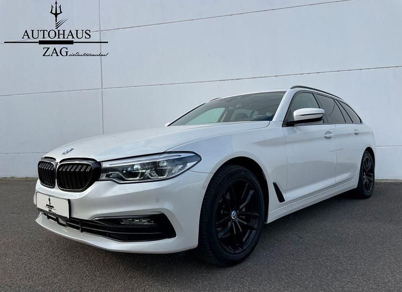 Gebraucht BMW 520 Shadowline 190 PS (139 kW) 2018 Mineralweiss Kombi