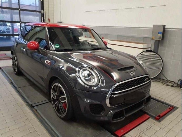 Grau Gebraucht 2020 Mini John Cooper Works Chili Kleinwagen | 23.900 € (Guter Preis) - Bild 1/4