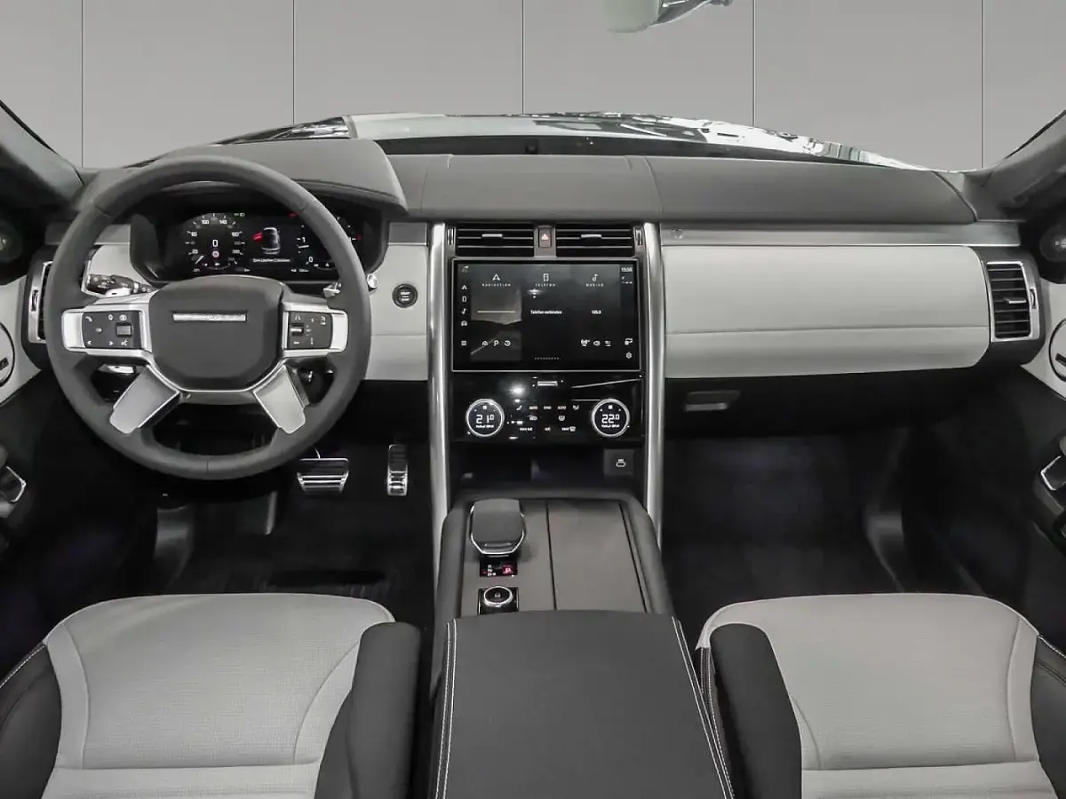 Gebraucht Land Rover Discovery 5 SE Dynamic 304 PS (223 kW) 2025 Santorini black SUV