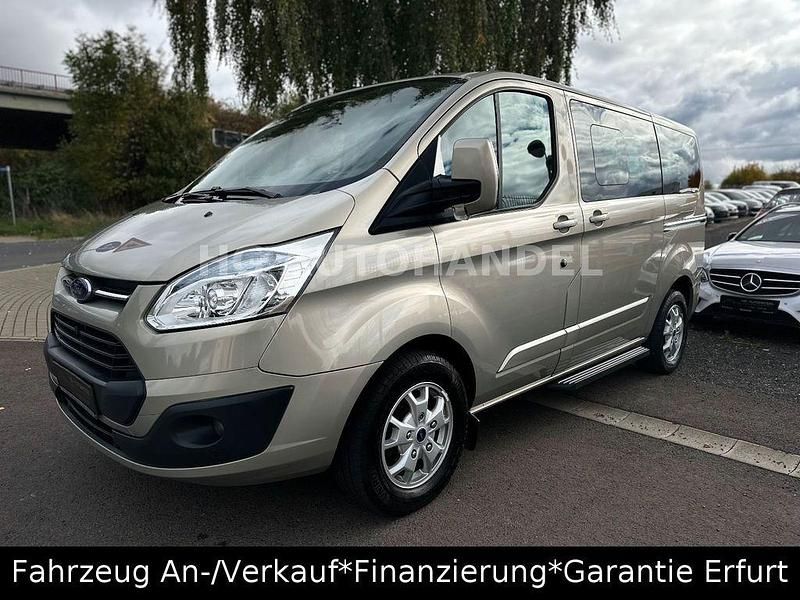 Grau Gebraucht 2013 Ford Tourneo Custom Van / Kleinbus | 16.300 € (Teuer) - Bild 1/4